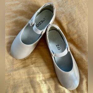 Capezio Girls Tap Shoes - 13